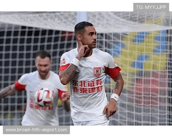 媒体人爆料：传言亚泰外援赛前讨薪，开“不欠薪证明”成难题！